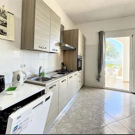 Rusciu De Lu Mare Superior Villa